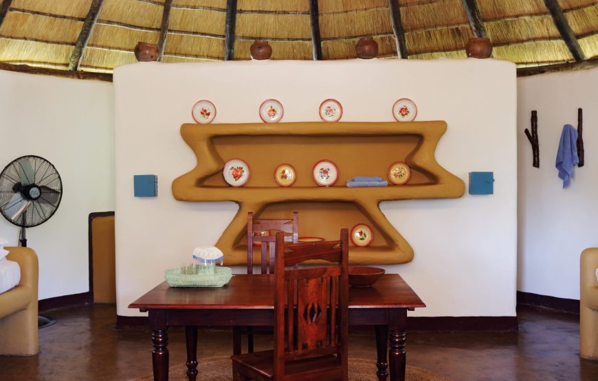 Bakalanga twin huts