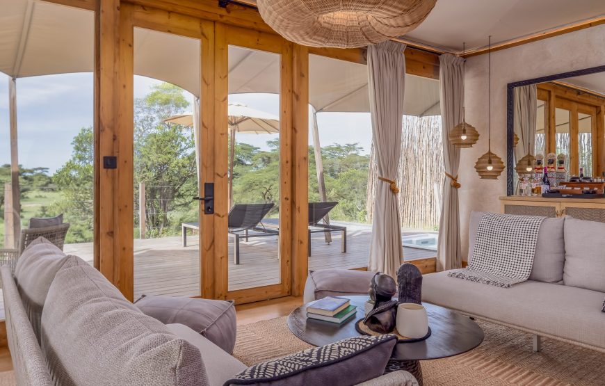 Honeymoon Suite