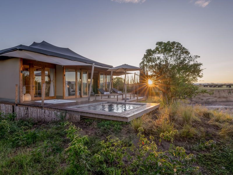 Honeymoon Suite
