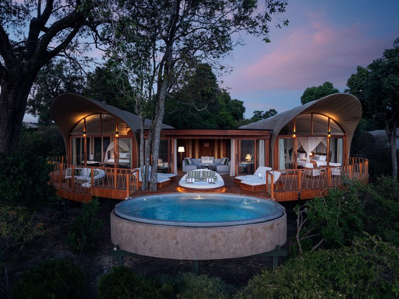 Deluxe King/Twin Suite Tents